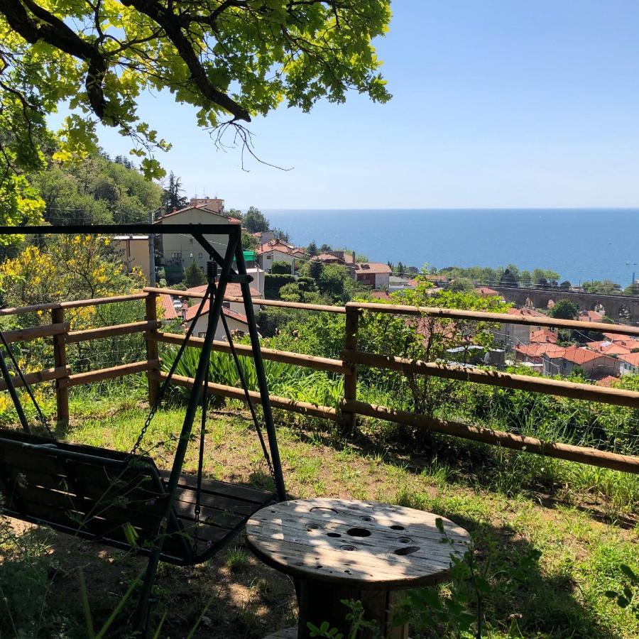 Esperia Casa Vacanza Trieste Ngoại thất bức ảnh
